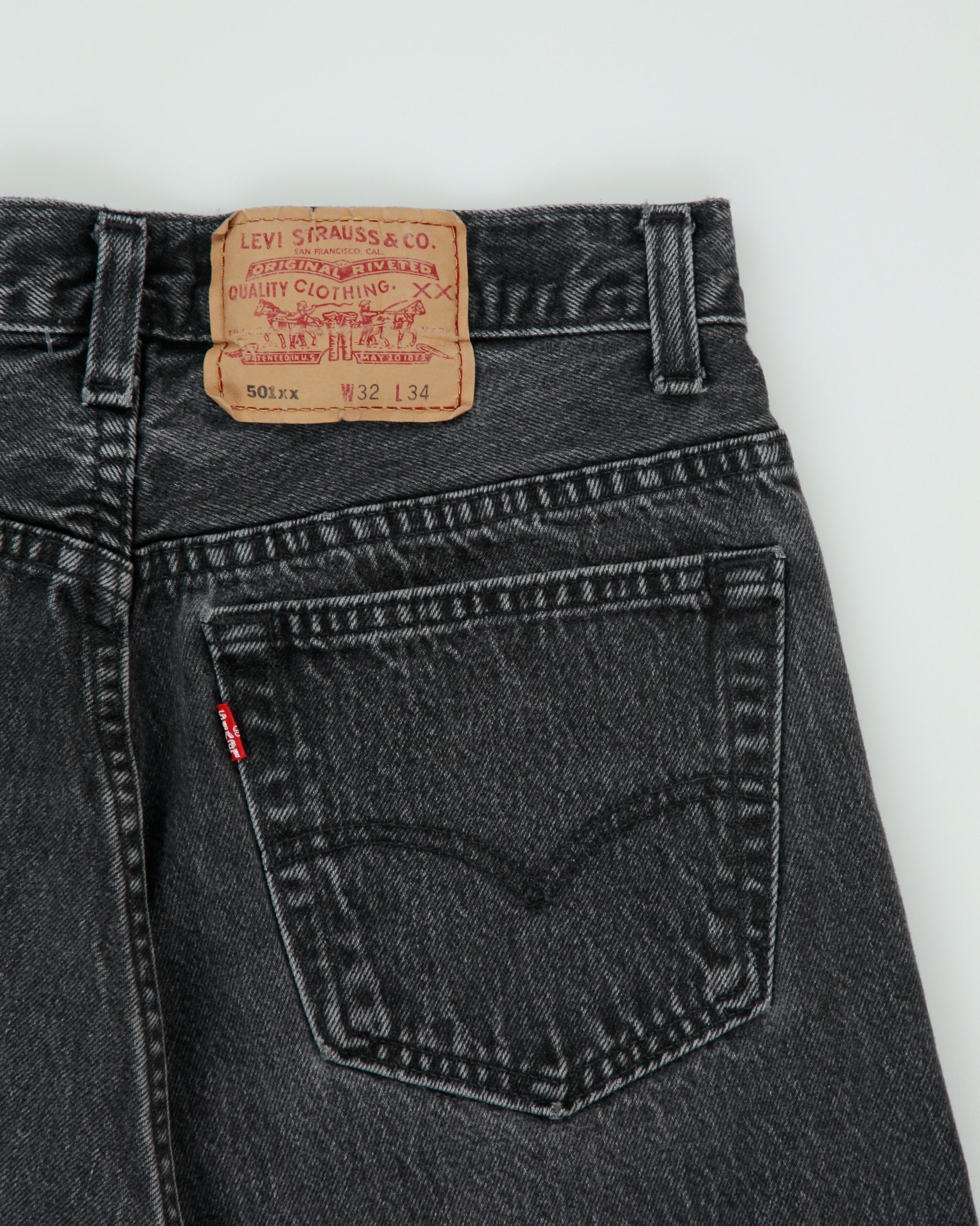 Vintage 1995 Levi's 501 Red Batwing Made In Canada Jeans - W29 L33