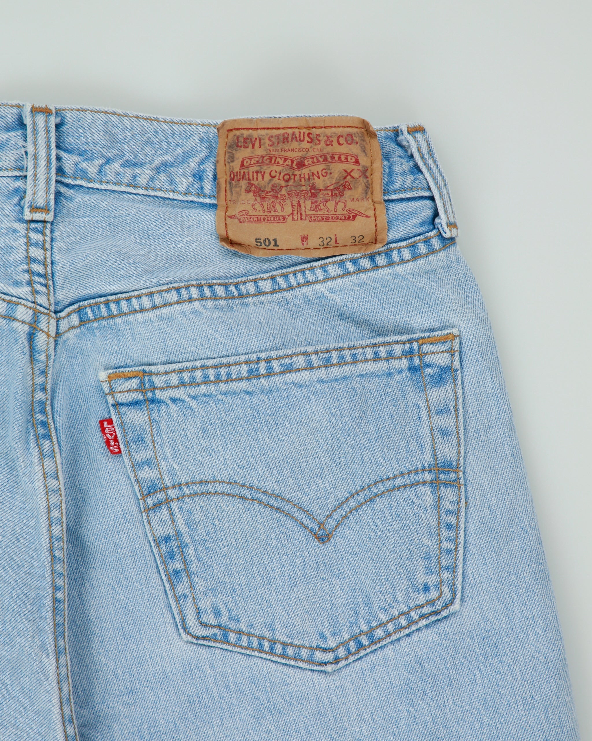 Vintage 1998 Levi's 501 Red Batwing Made In Canada Jeans - W29 L30