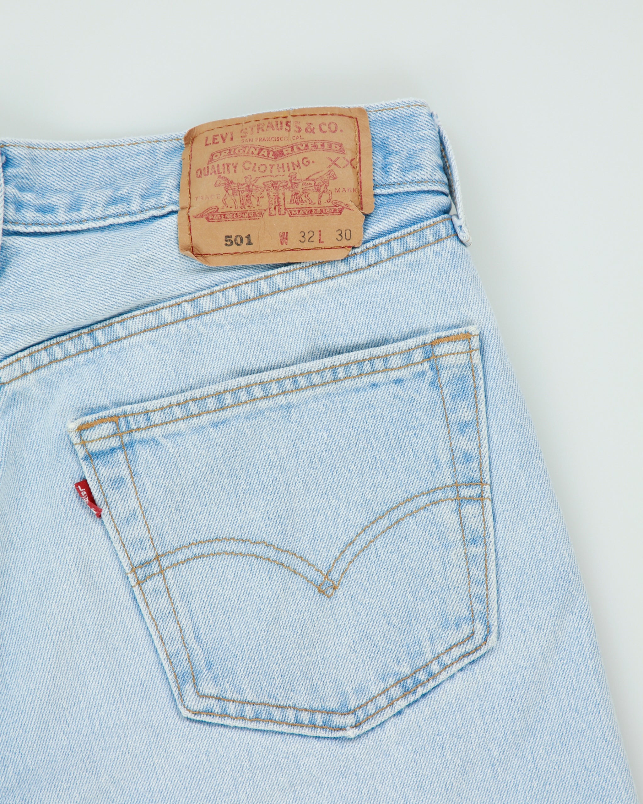 Vintage 1997 Levi's 501 Red Batwing Made In Canada Jeans - W30 L29