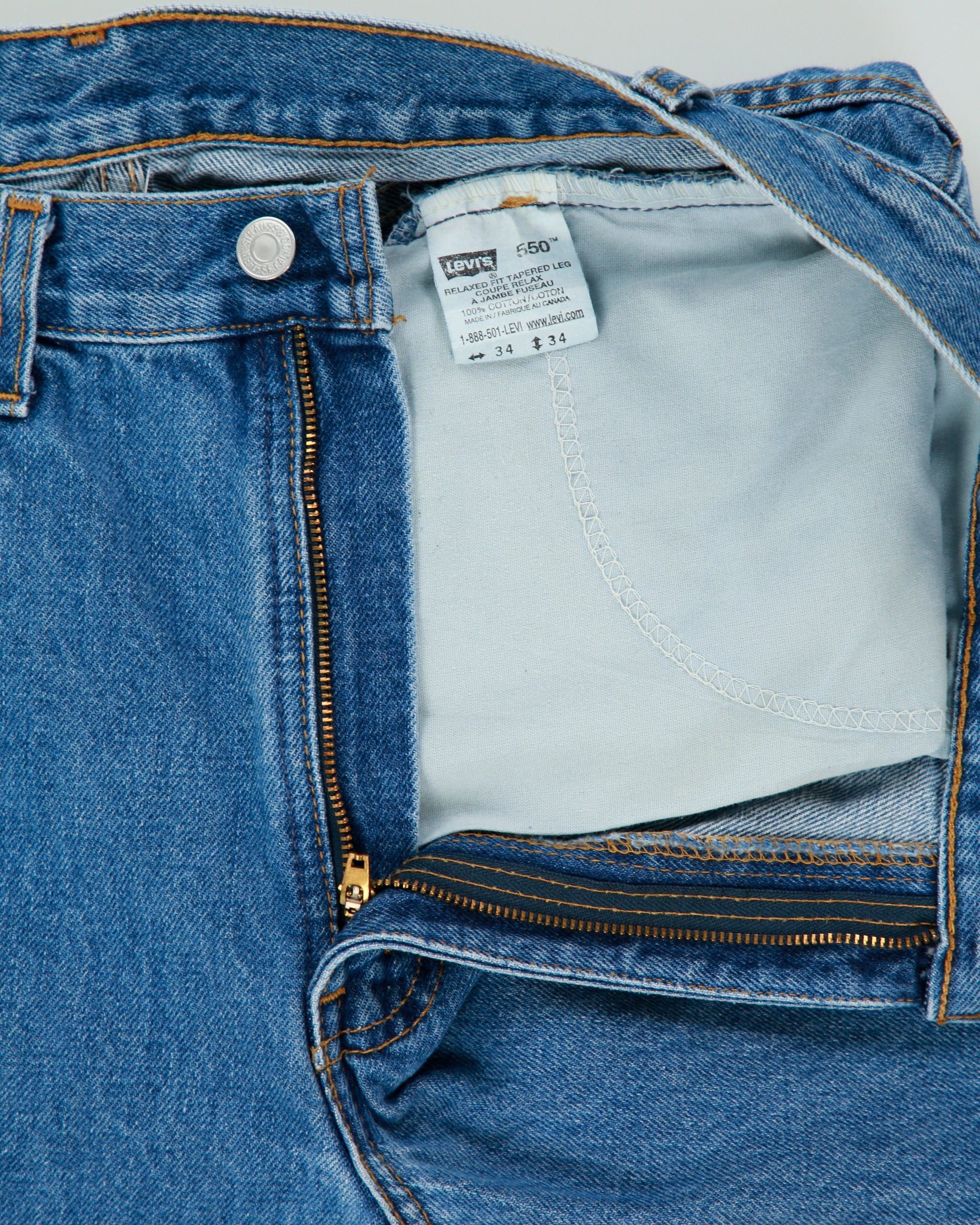 Vintage 1992 Levi's 550 Batwing Tag Made In Canada Jeans - W32 L34