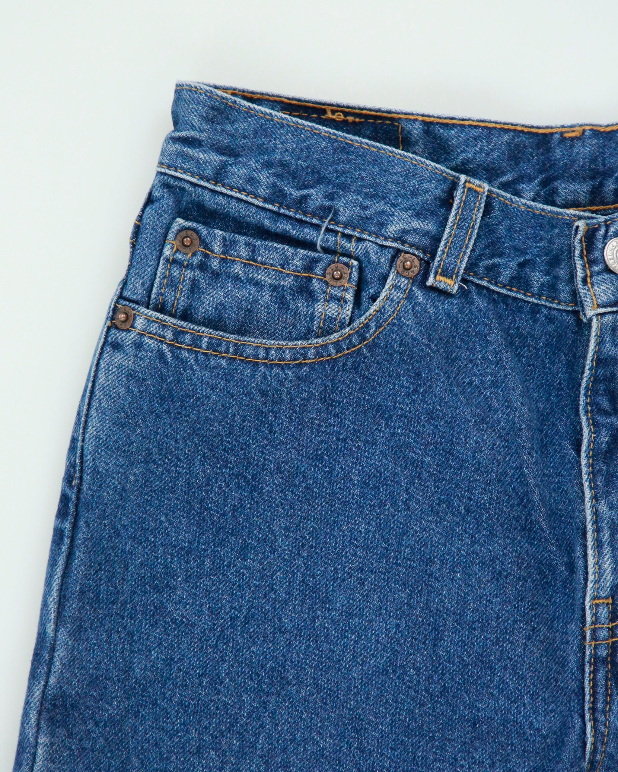 Vintage 2002 Levi's 514 Batwing TagBootcut Jeans - W28 L28