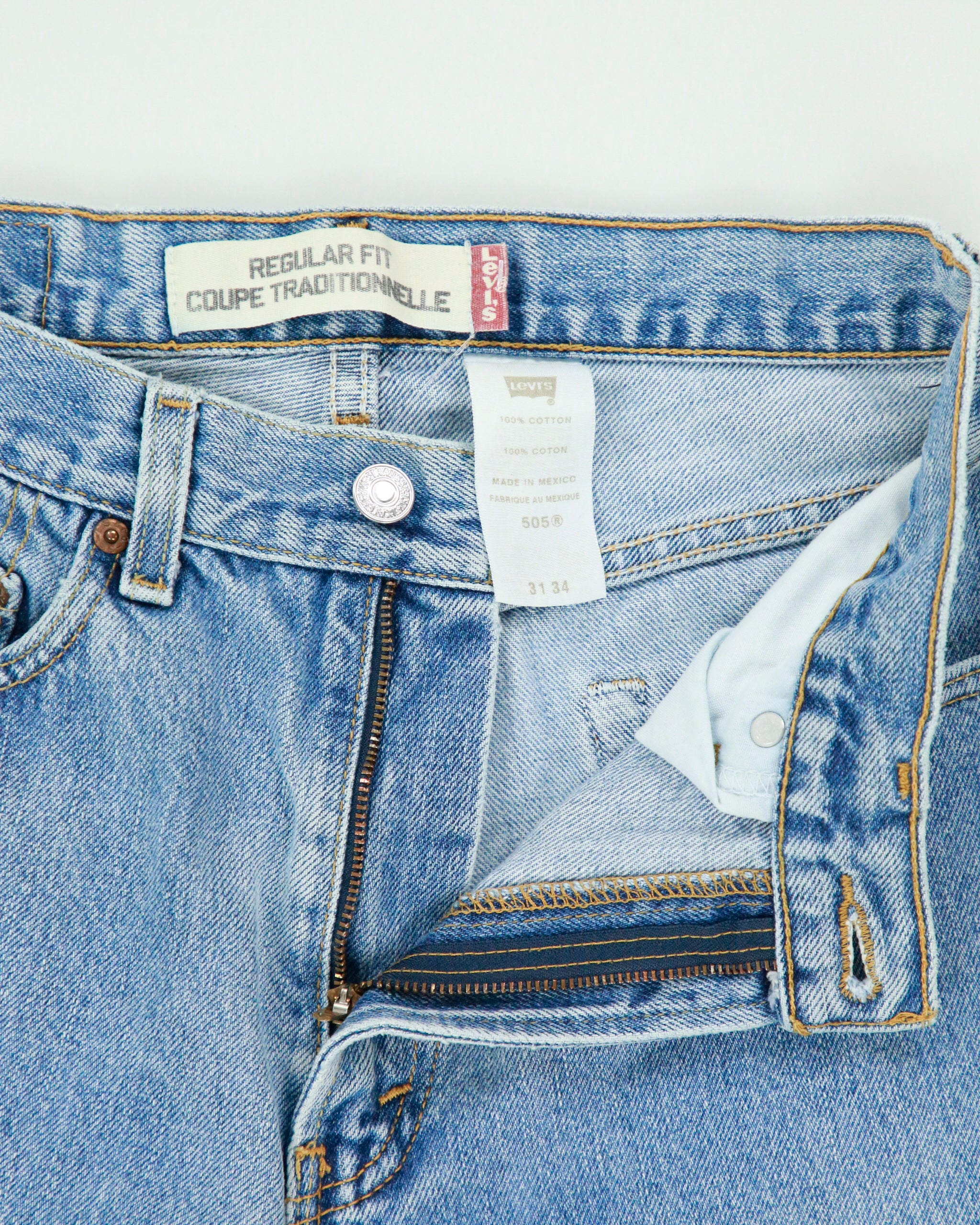 Vintage 2000s Levi's 505 Batwing Tag Regular Fit Straight Leg Jeans - W29 L32