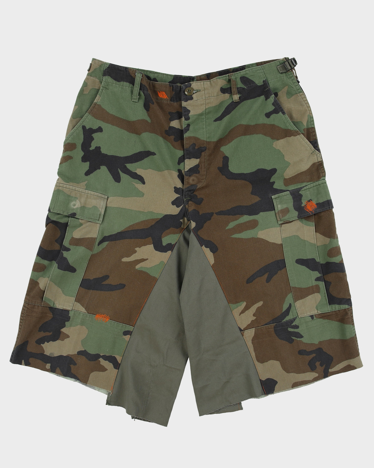 Rokit Originals Camo Shorts - L
