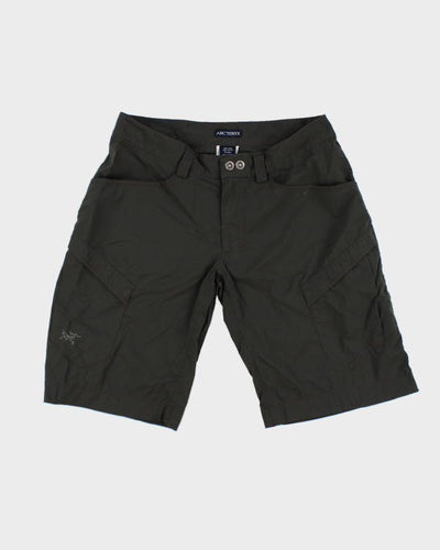 Vintage Arc'teryx Cargo Hiking Shorts - W32 L12