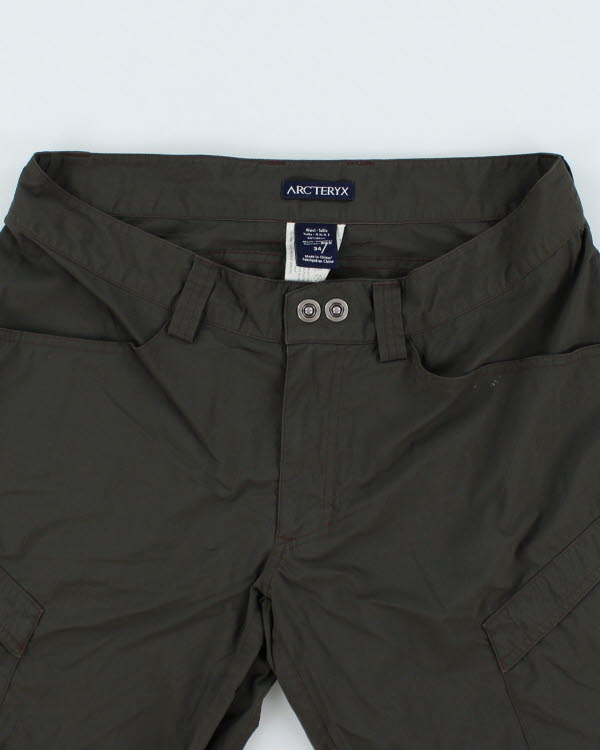 Vintage Arc'teryx Cargo Hiking Shorts - W32 L12