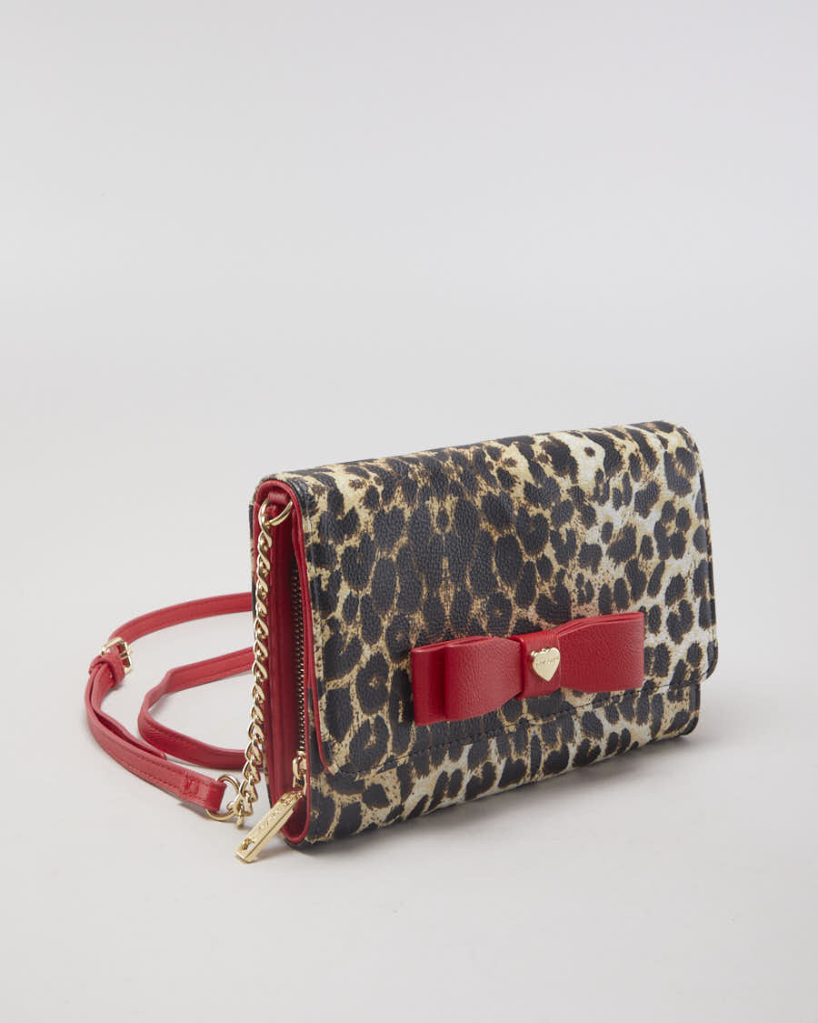 Betsy Johnson Red Detailed Leopard Print Shoulder Bag - O/S