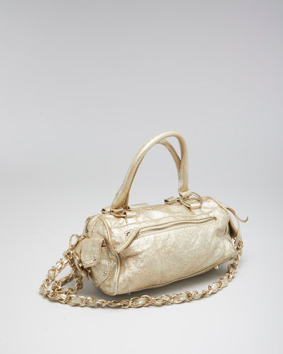 Woman's Vintage Gold Guess Bag With Chain Strap Detail