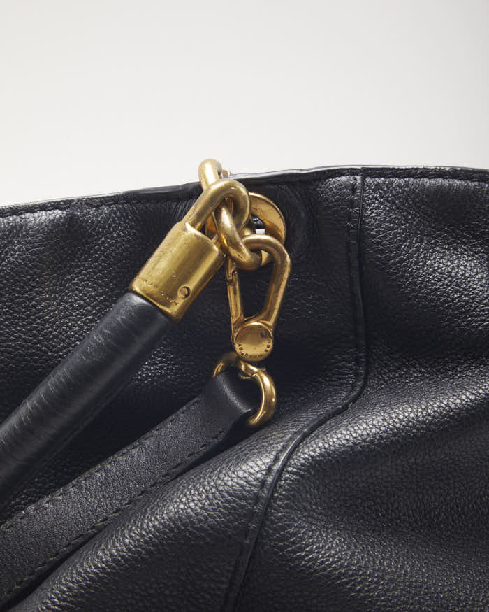 Marc Jacobs Drawstring Crossbody Bucket Bag