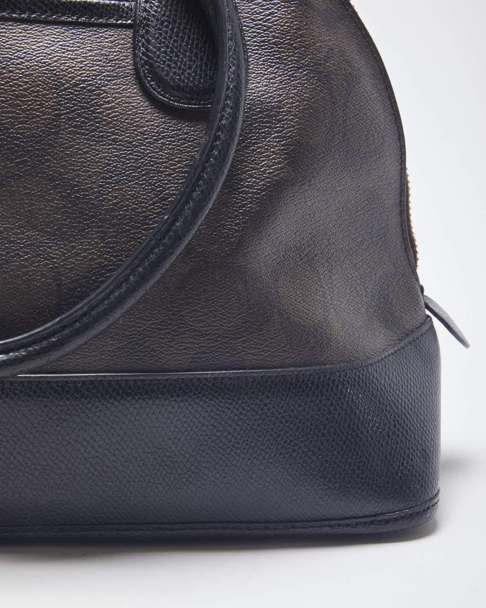 Vintage Y2K Coach Monogram Oval Handbag