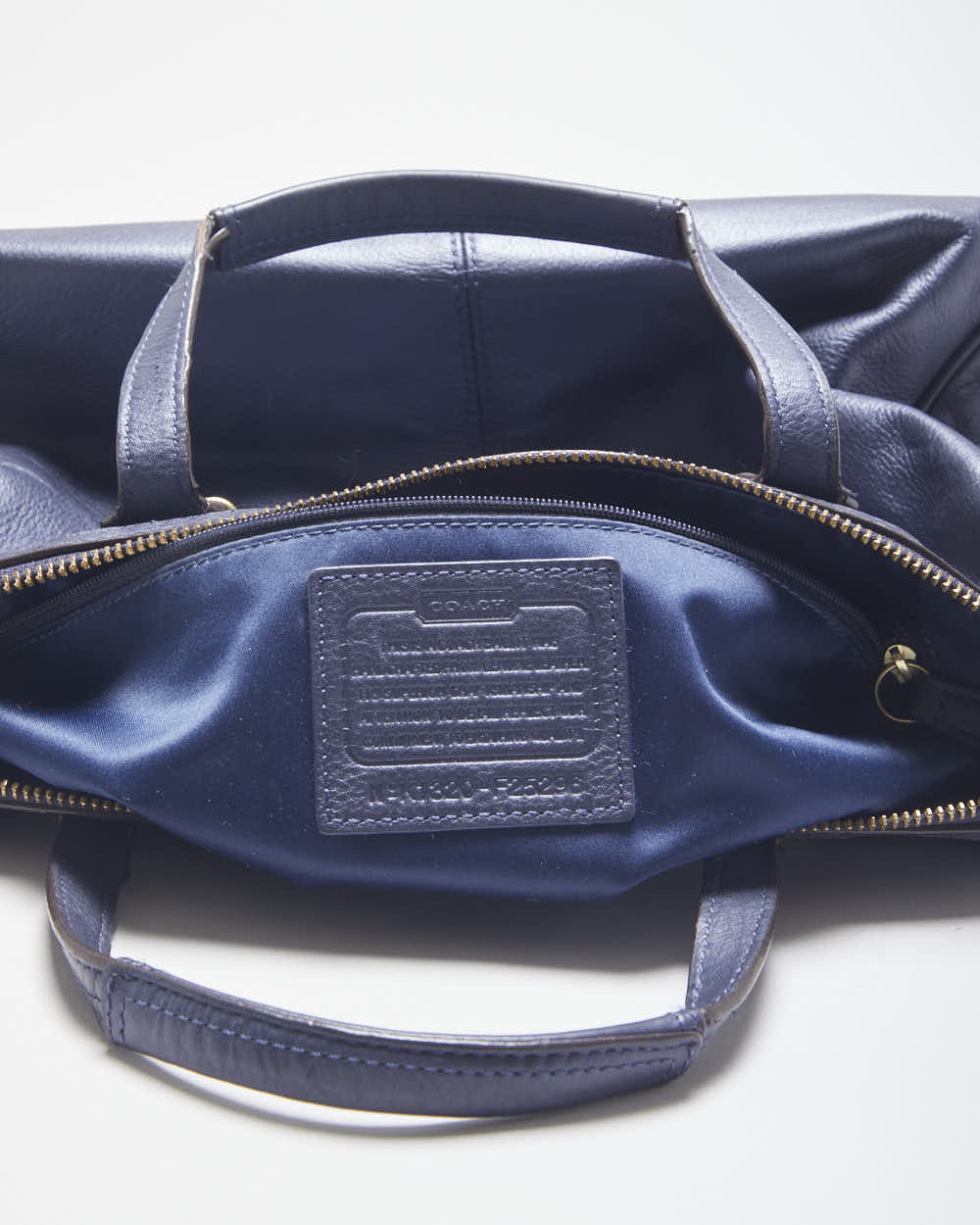 Vintage Y2K Coach Minimal Purple Shoulder Bag