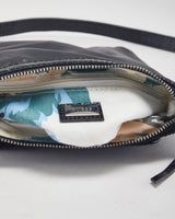 Y2k 00s Guess Crossbody Bag
