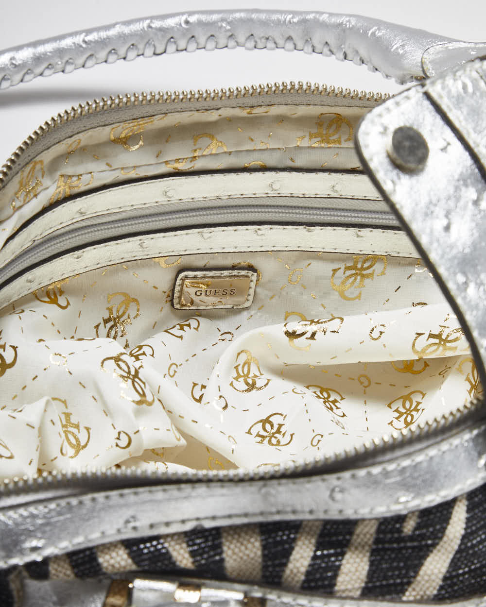 Vintage Y2k 00s Guess Handbag
