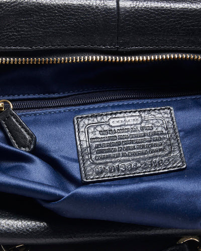 Vintage Y2k 00s Coach Black Leather Cross-body Bag