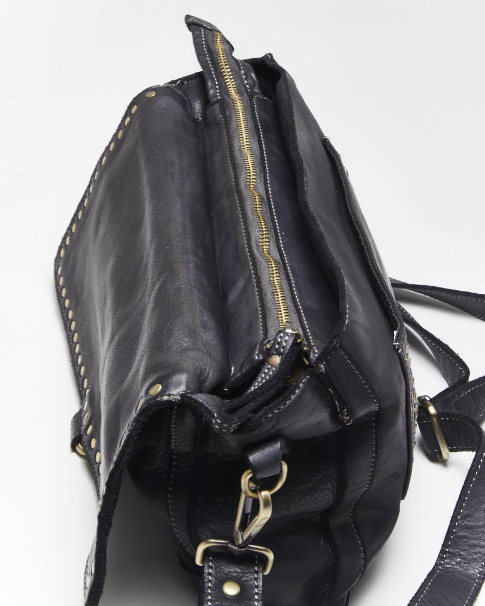 Vintage Bolsa Nova Leather Studded Bag