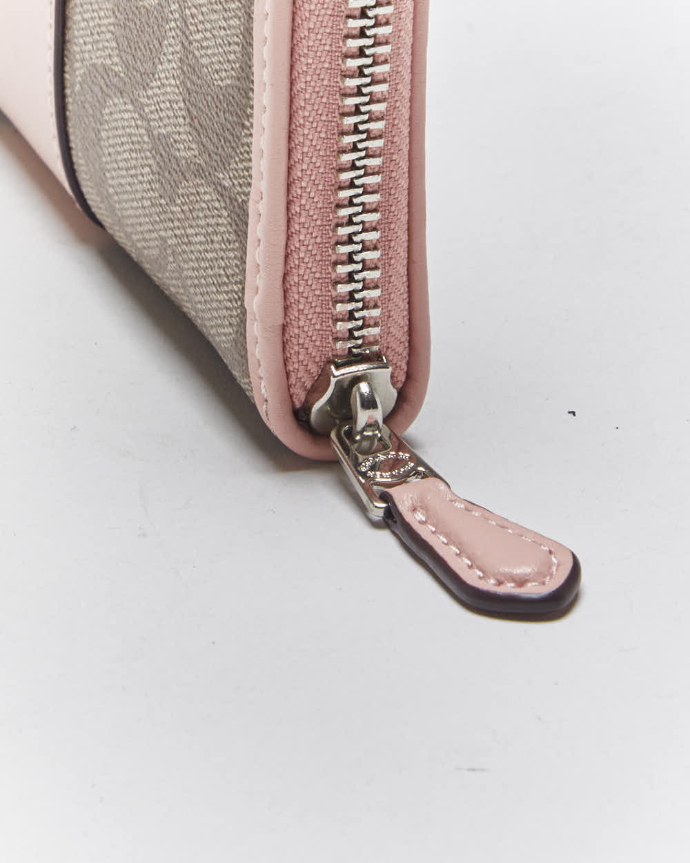 Vintage Y2k 00s Coach Purse