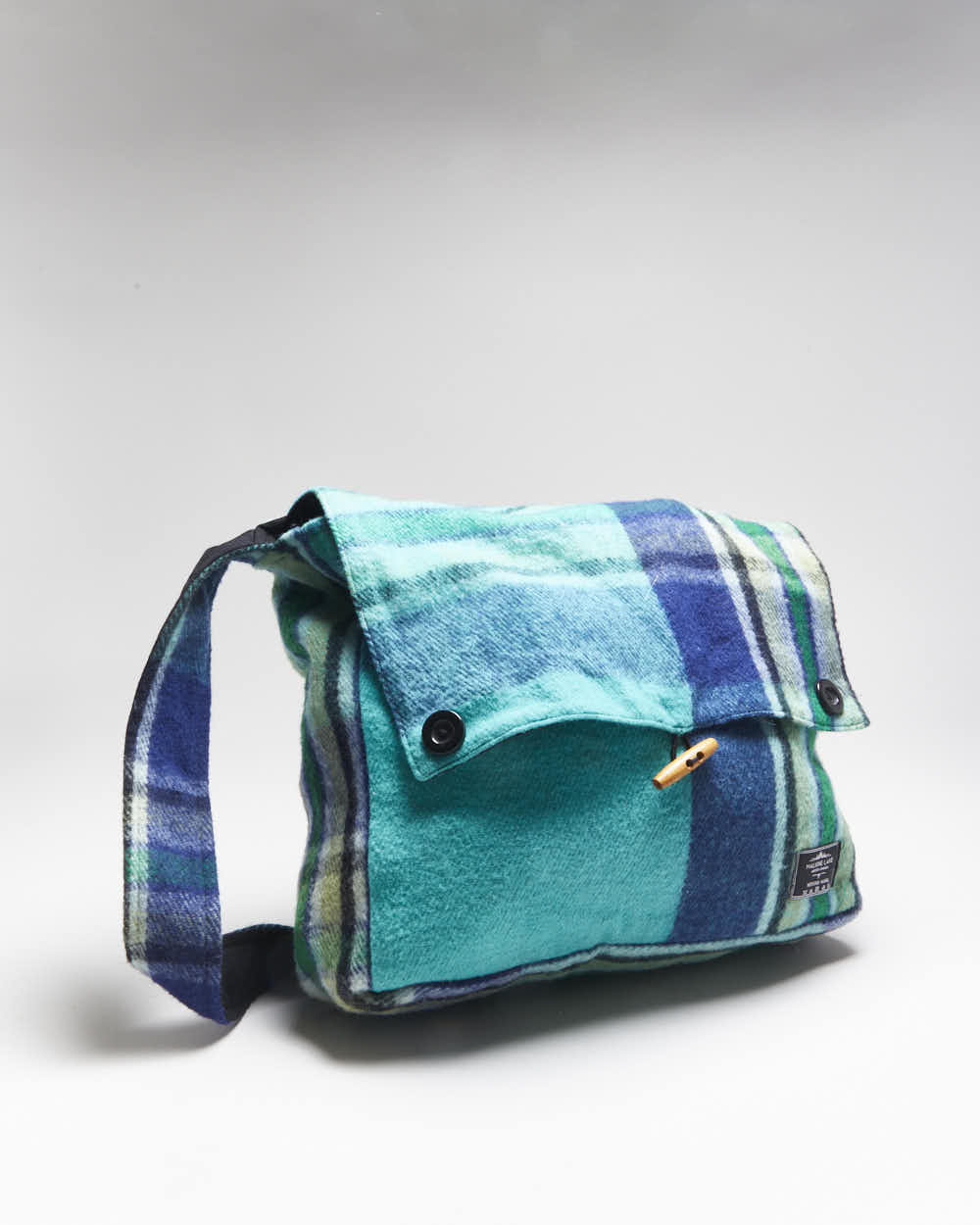 Vintage Maligne Lake Merino Wool Bag
