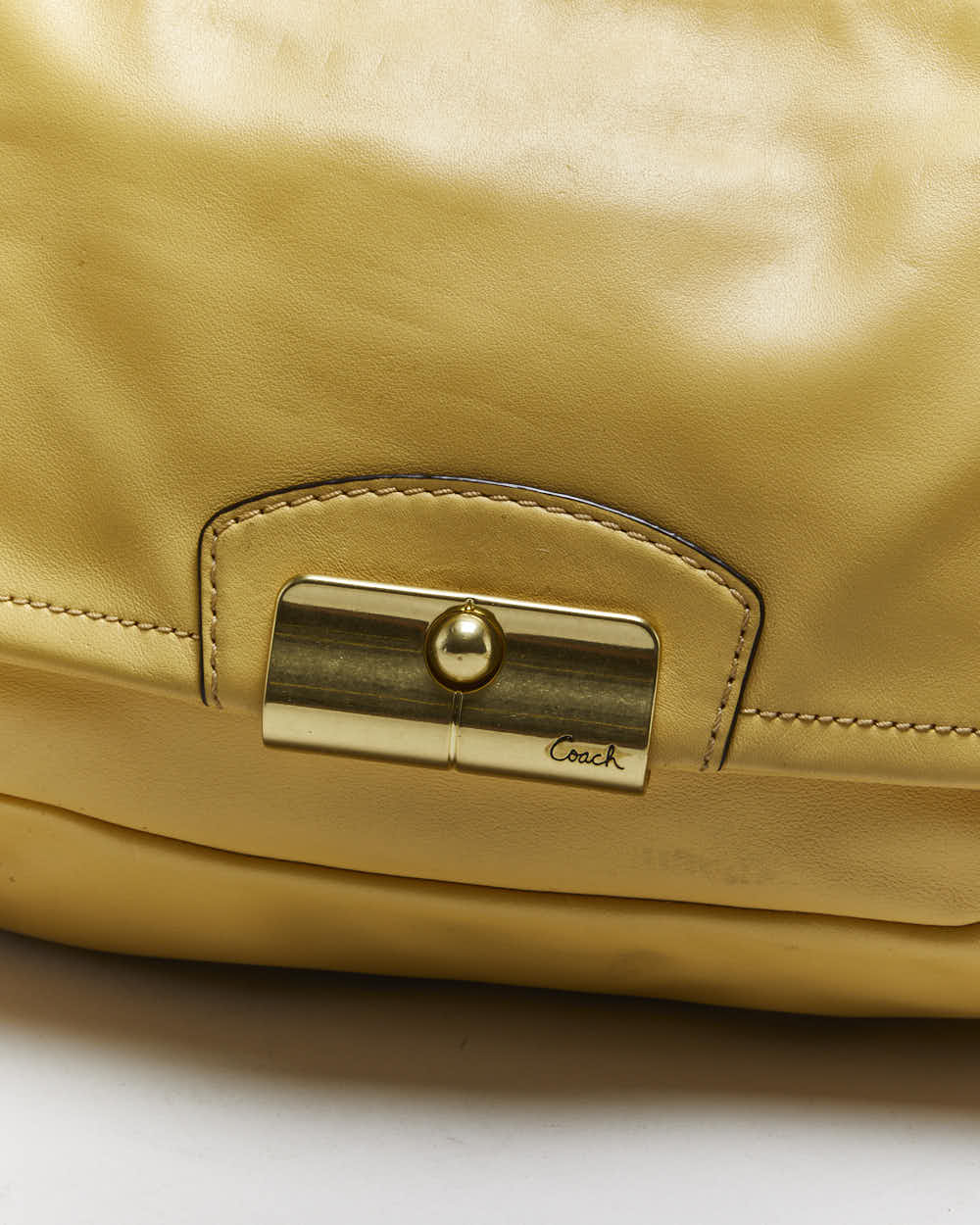 Vintage Y2k 00s Coach Butter Yellow Shoulder Bag