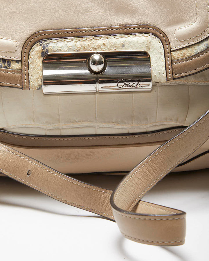 Vintage Y2k 00s Coach Leather Shoulder Bag