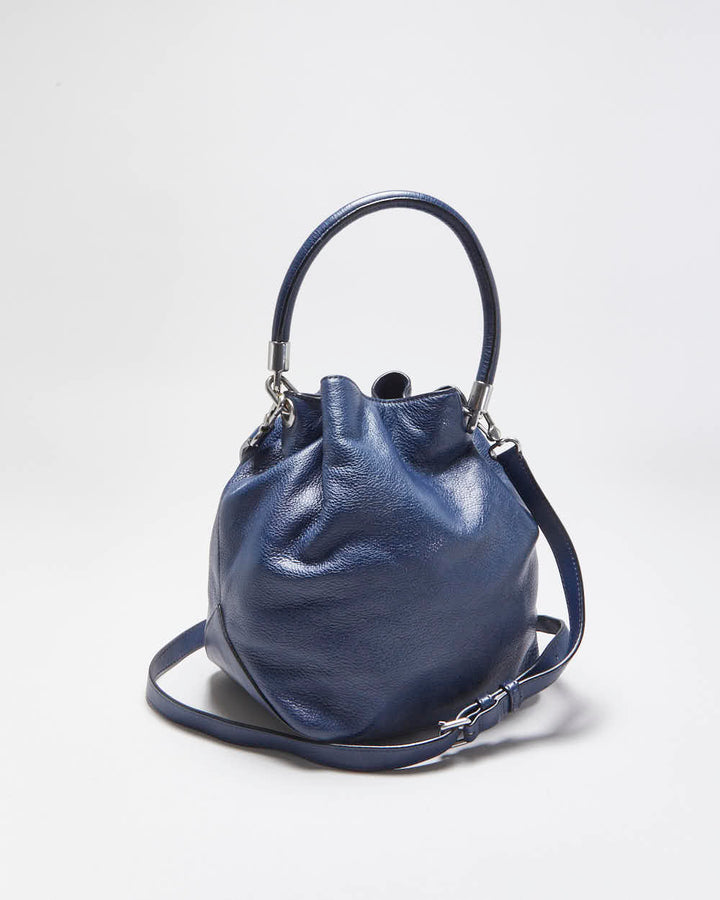 Vintage Y2K 00s Marc By Marc Jacobs Too Hot To Handle Navy Blue Leather Bucket Bag