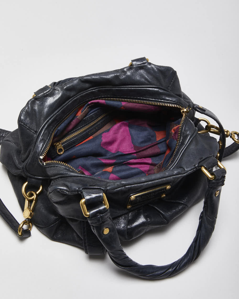 バッグ MARC BY MARCJACOBS y2k 00s Classic Q bag Vintage Y2K 00s Marc By Marc Jacobs Twisted Q Groove Satchel