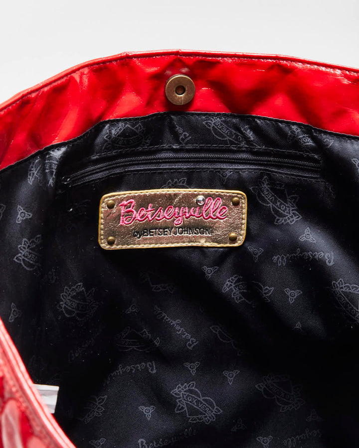 Vintage Y2K 00s Betsey Johnson Betseyville Quilted Heart Shoulder Bag