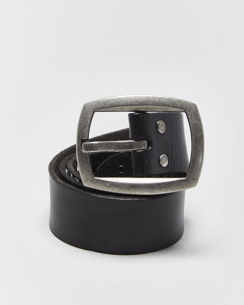 Vintage Leather Island Eyelet Belt - W27-W36