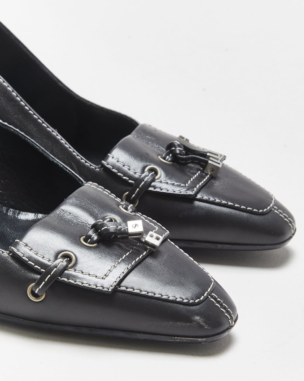 DS Bally Contrast Stitch Leather Kitten Heels - UK4.5