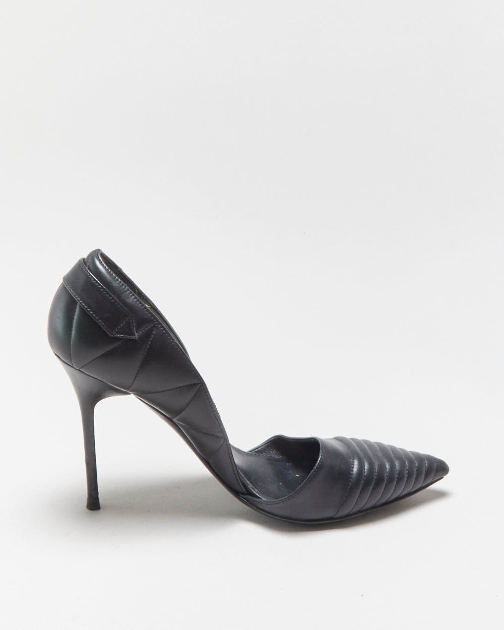 Burberry Amalia Quilted Leather Pointed Toe Buckle Detail Heels - UK5