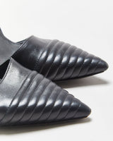 Burberry Amalia Quilted Leather Pointed Toe Buckle Detail Heels - UK5