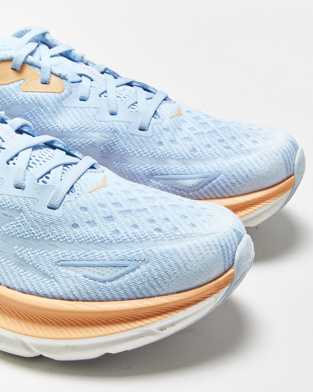 Hoka Clifton 9 'Airy Blue' Road Running Trainers - UK8.5