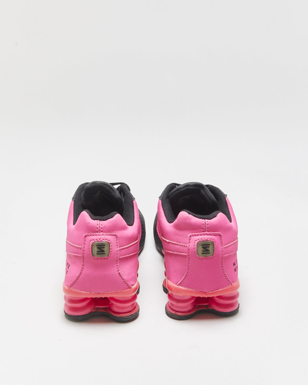 2017 Nike Shox Deliver Fade Black/Fuchsia Trainers - UK6