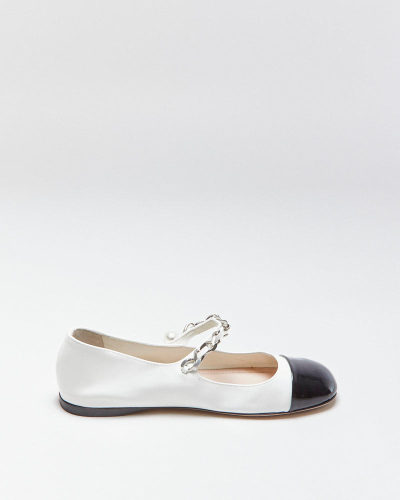 Miu Miu Pearl Chain Strap Patent Leather Mary Jane Ballet Flats - UK3