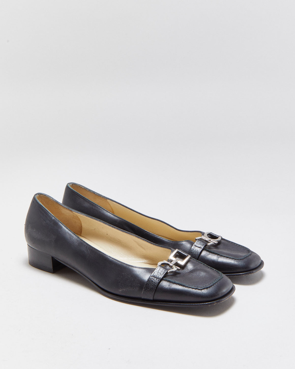 Salvatore Ferragamo Leather Horsebit Heeled Loafer Pumps - UK5