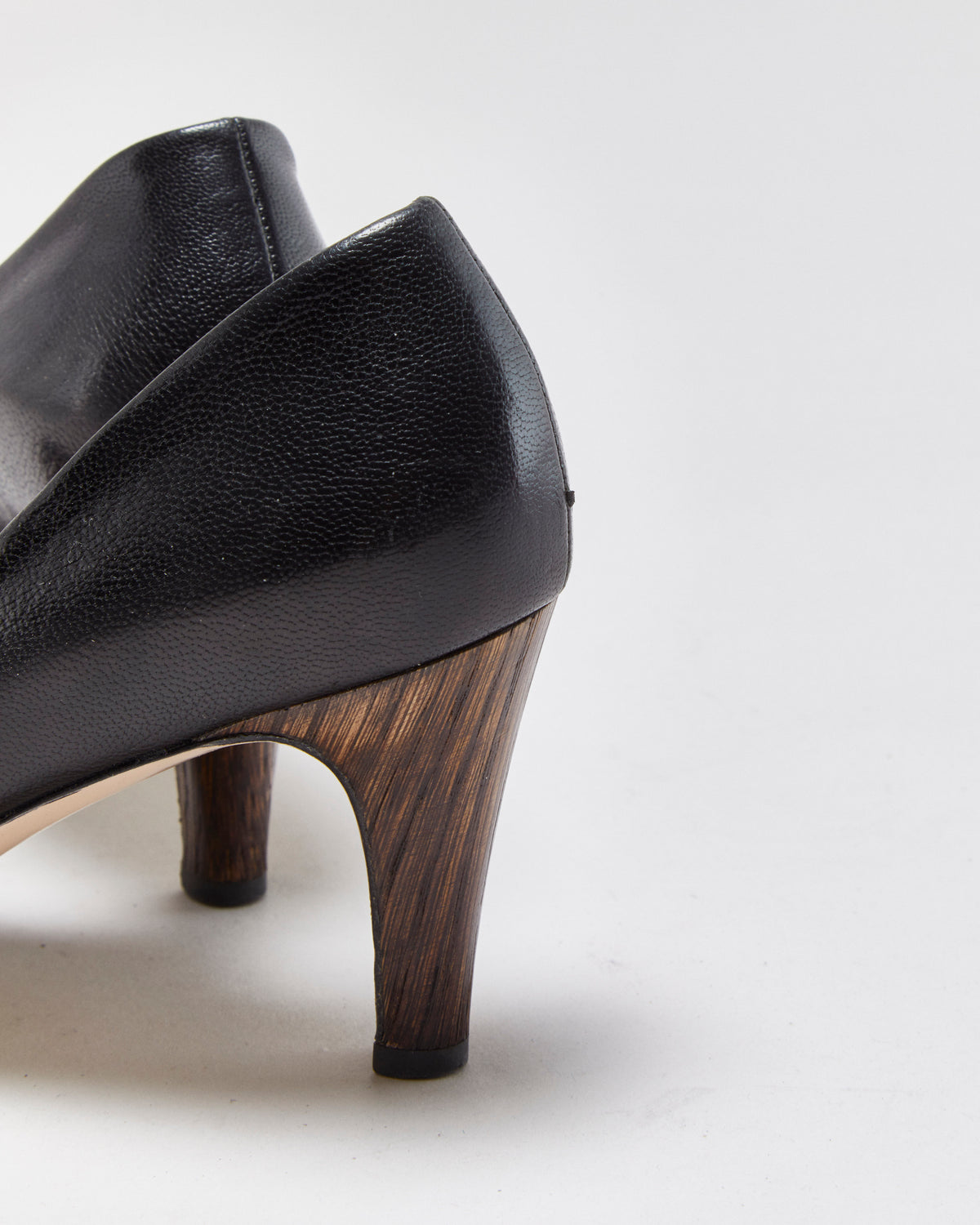 Salvatore Ferragamo Black Leather Wooden heel Pumps - UK6