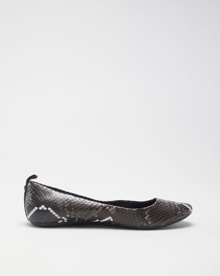 Karl Lagerfield Brown Reptile Ballet Flats - EUR 37