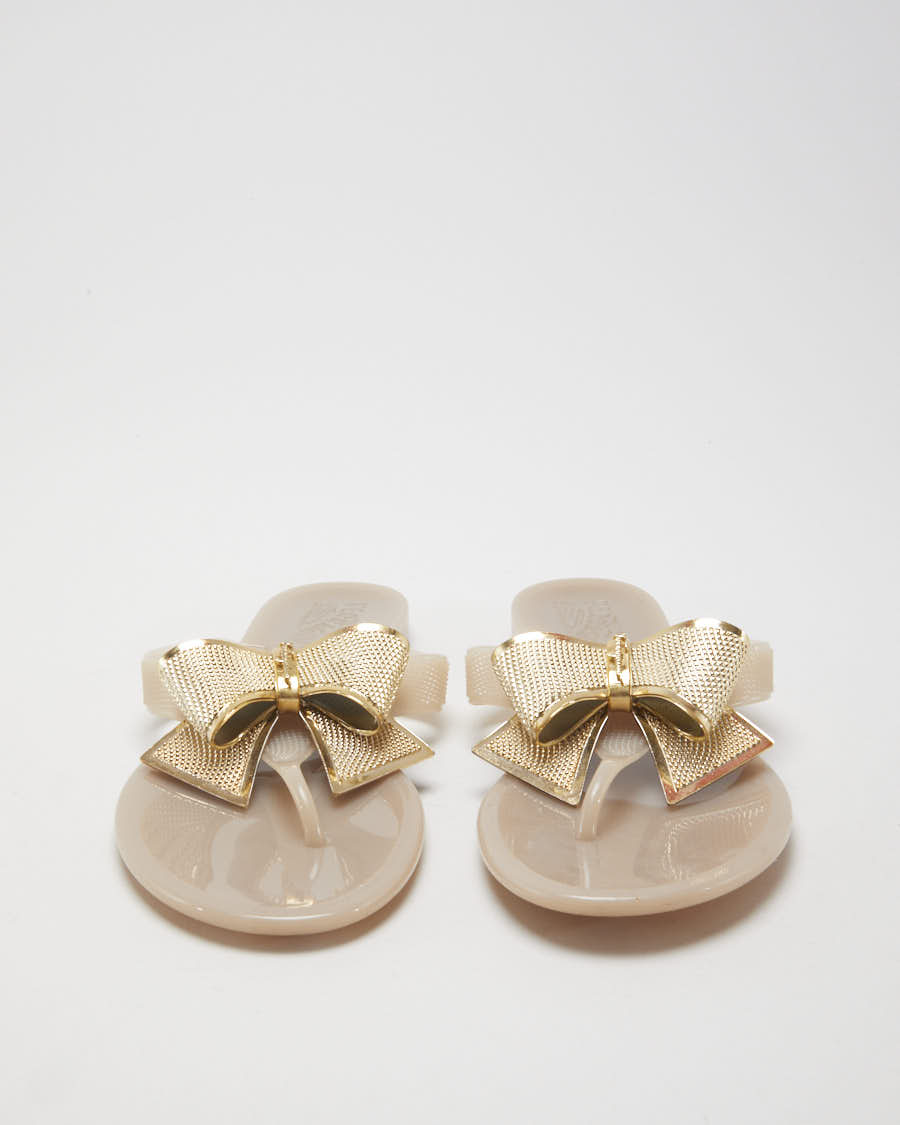 Ferragamo Sandals With Gold Bow - US 7