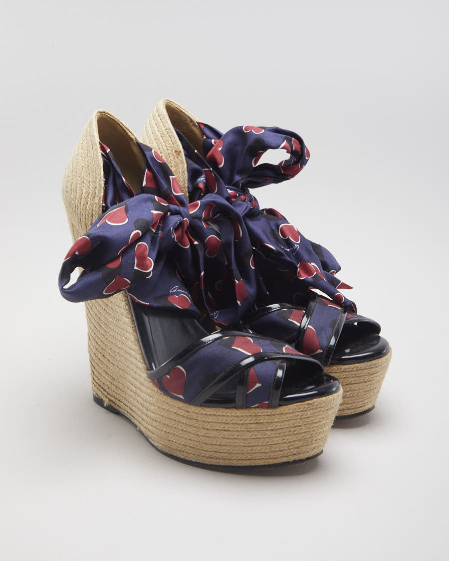 Gucci Love Heart Printed Espadrille Wedges - EUR 37.5