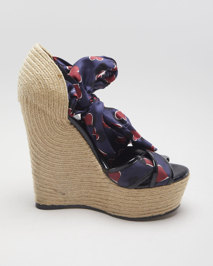 Gucci Love Heart Printed Espadrille Wedges - EUR 37.5