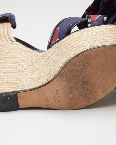 Gucci Love Heart Printed Espadrille Wedges - EUR 37.5