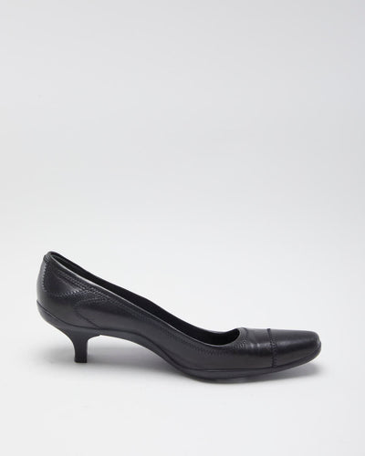 90's Vintage Women's Black Prada Heels - 4
