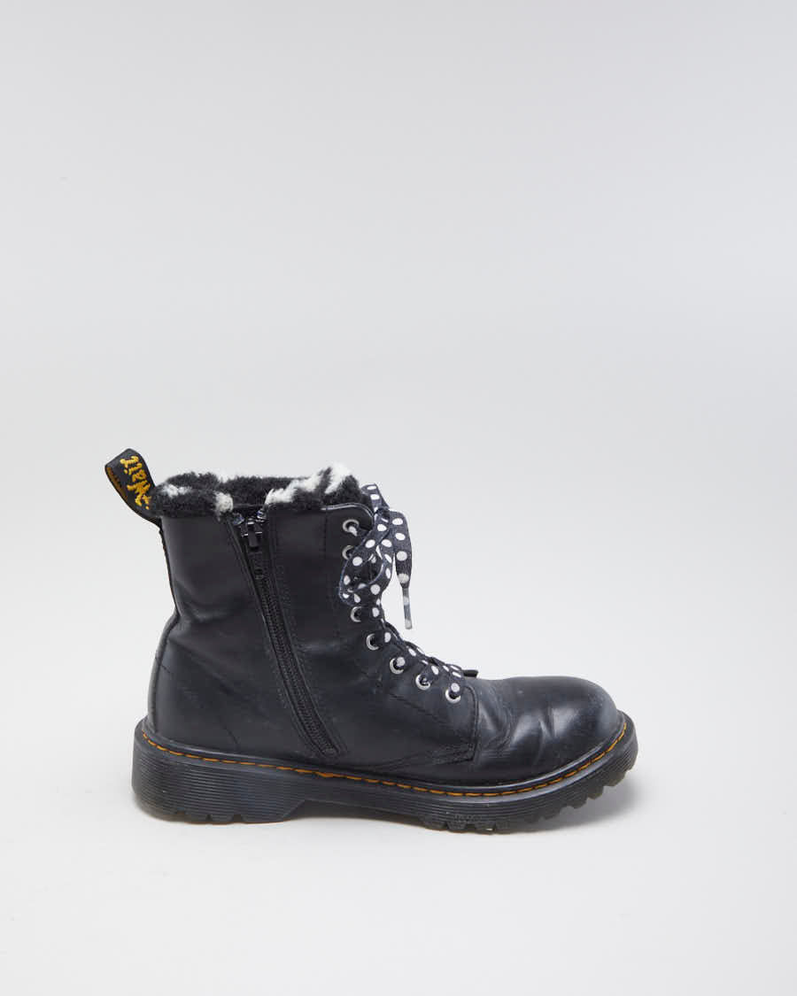 Women's Black Fleece Lined Dr Martens - 3