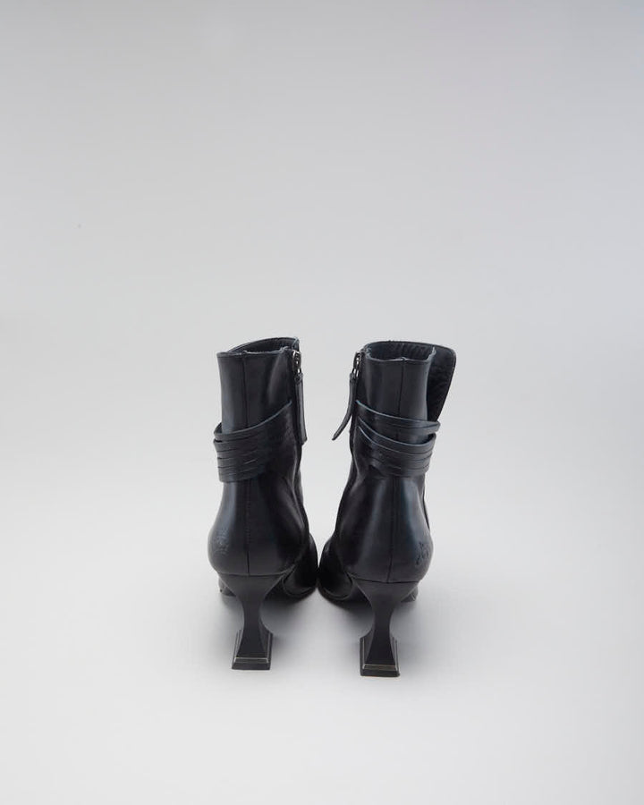 Women's Black Witch Style Heeled Ankle Boots - UK - 7.5