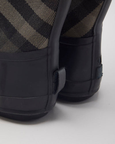Burberry Grey Rain Boots - UK9
