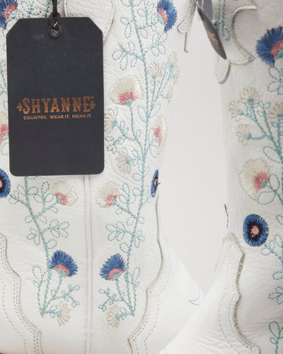 Deadstock Shayenne White Embroidered Cowboy Boots - UK6