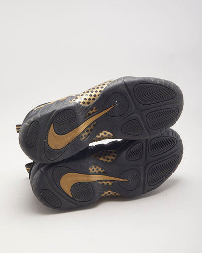 Nike Foamposite Pro Black Metalic Gold Trainers - UK6
