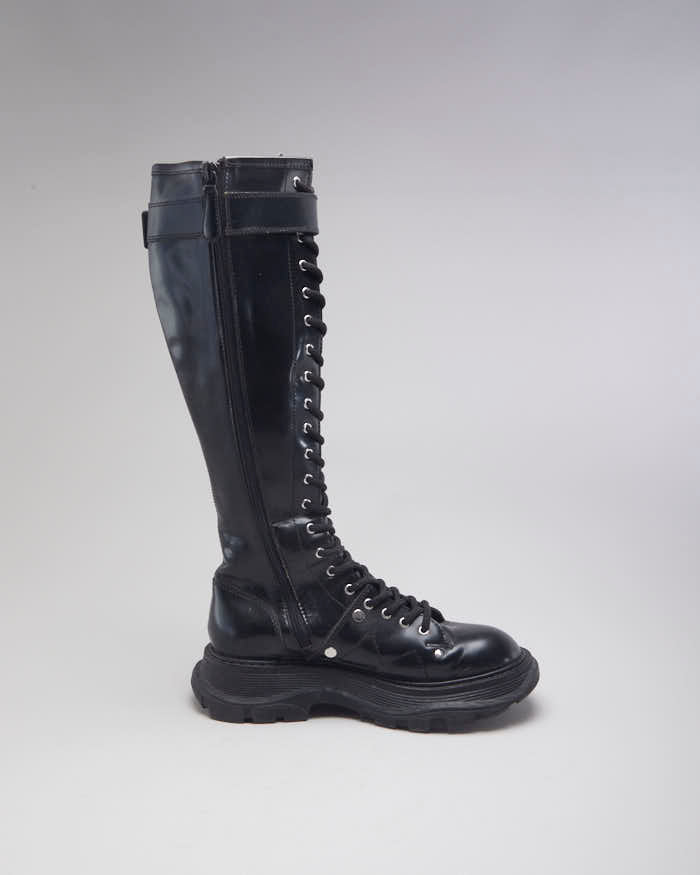Alexander McQueen Tread Lace-up Boots - UK4