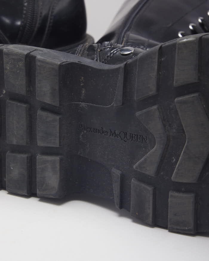 Alexander McQueen Tread Lace-up Boots - UK4