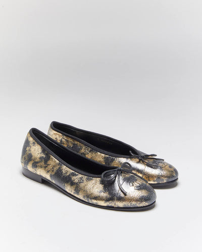 Vintage Chanel Gold & Black Leather - UK5