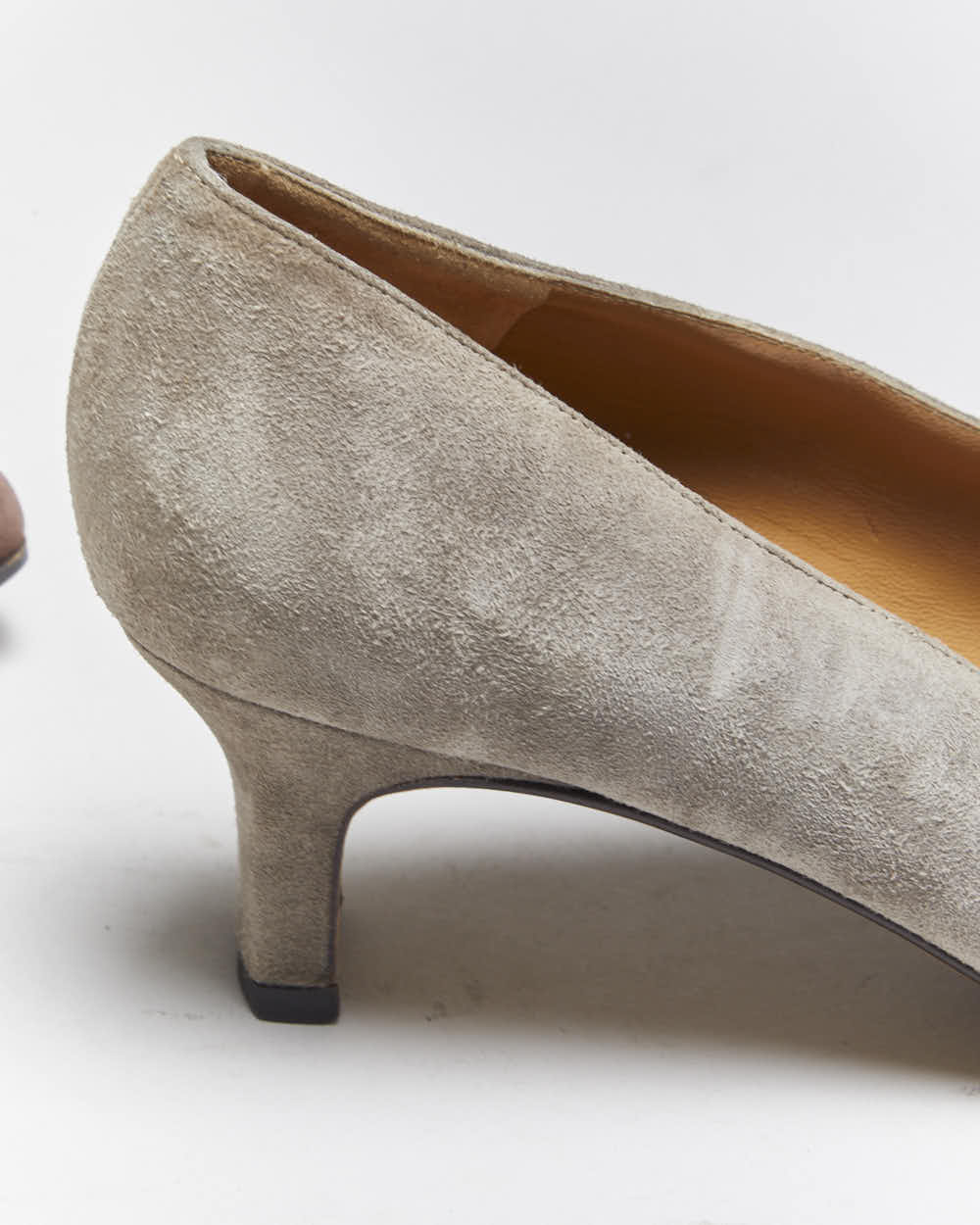 Vintage Salvatore Ferragamo Suede Kitten Heels - UK6.5
