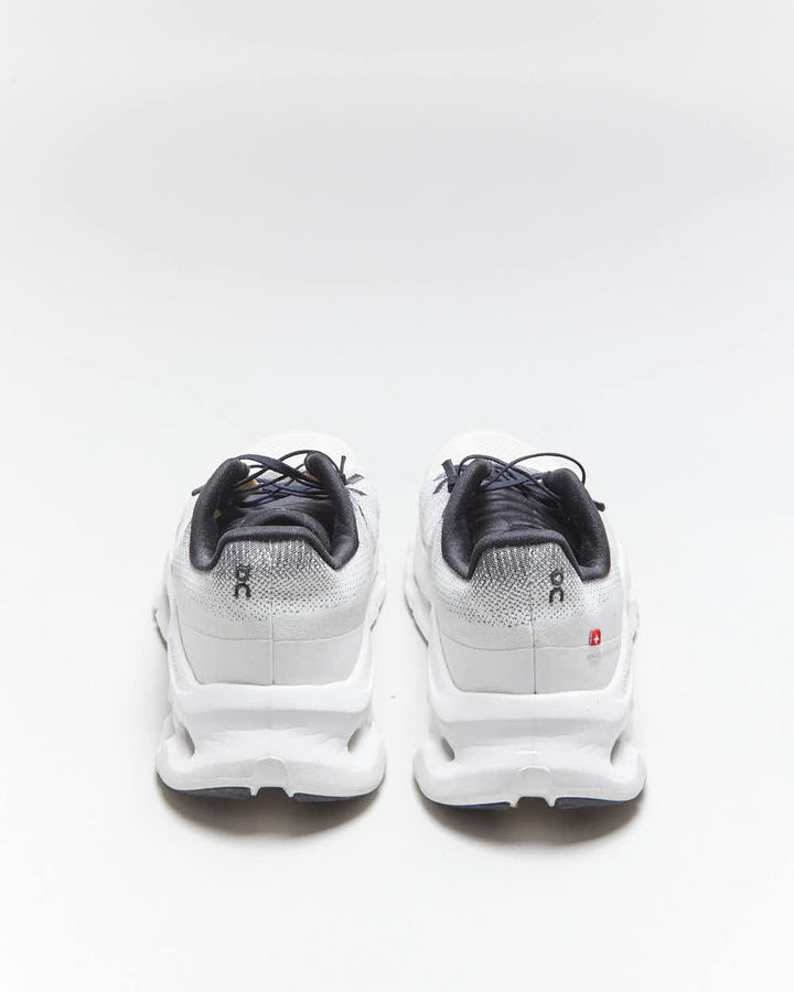 ON Cloudlit Trainers - UK5